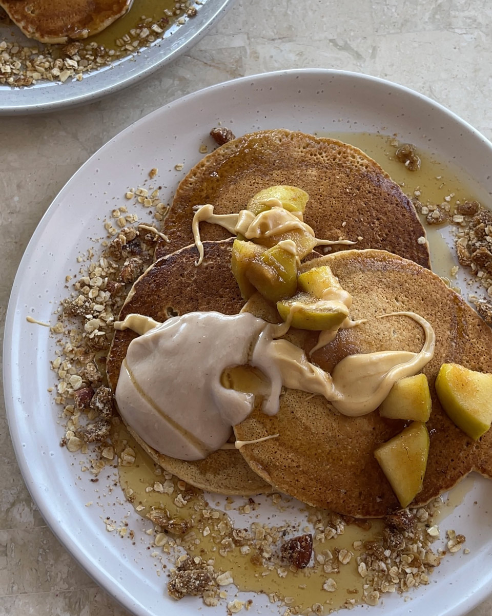 oat hotcake with delicious toppings